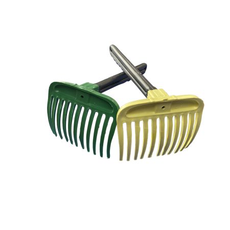 11 TEETH OLIVE COMB WITH PLASTIC HANDLE